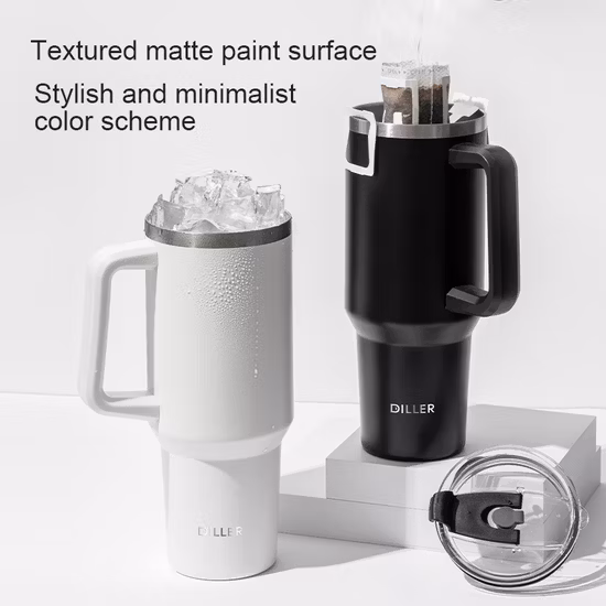 Neues Produkt, isolierte Kaffeetasse aus Edelstahl mit Henkel